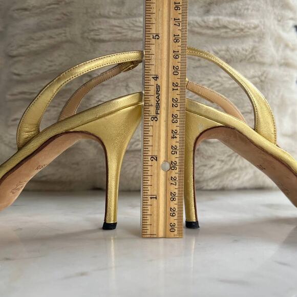 Vintage Manolo Blahnik Gold Slingback Heels - Picture 16 of 16